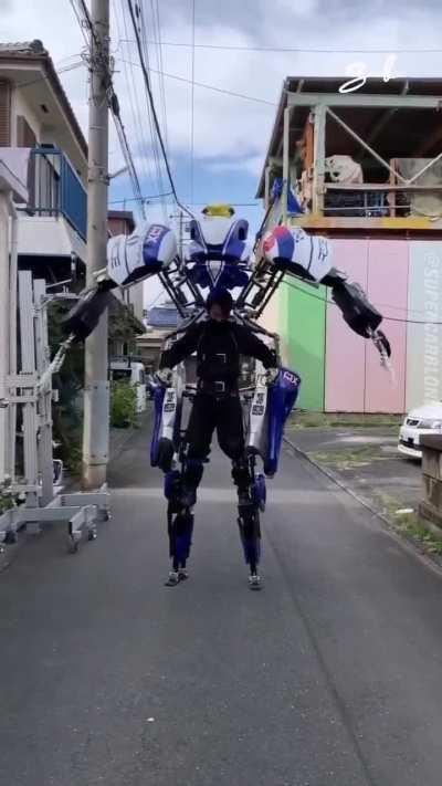 Amazing real Exoskeleton!
