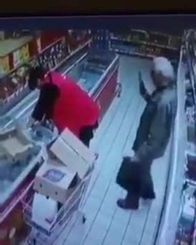 Noah where the fuck are you.