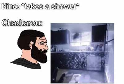 Fuutarou while Nino is taking a shower