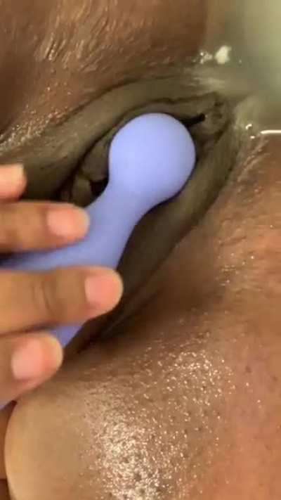 BATH TIME IS PLAY TIME 🛁🧼🤪CLICK THAT LINK AN SUB 👅💦💋