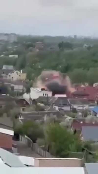 Russian Shahed hits residential building. Bila Tserkva, 80km south of Kyiv