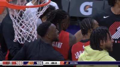 [Highlight] Grant beats the Suns at the buzzer