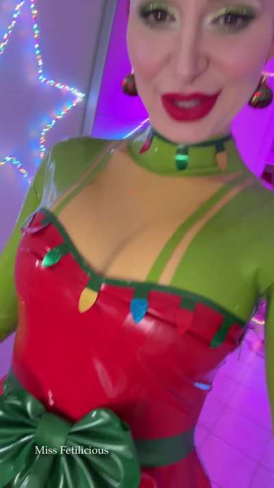 Such a good girl 😇😇😇