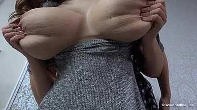 Hitomi Tanaka and Steffi - Piano Lesson (5)