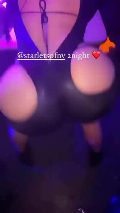 E.dot ass🍑