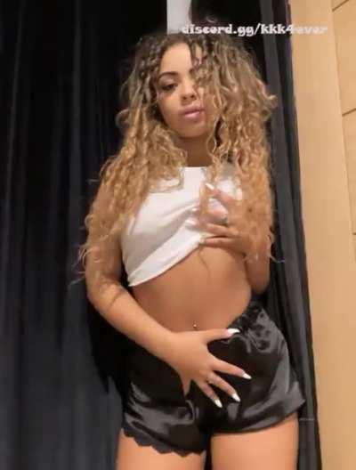 I almsot died today , this baddie almost caused a car accident, found her thanks to da goats in  