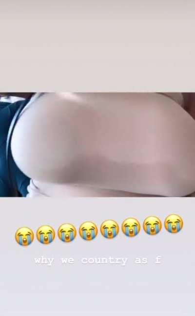 Just posted this on her story 😭