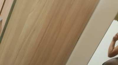 Can I sit on your lap daddy 💖😚🤤