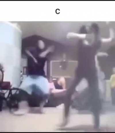 me and my friends when we all dwonload reddit and we all have reddi ton our phoens and we dont have instagram or tiktok but we do have reddit downloaded.