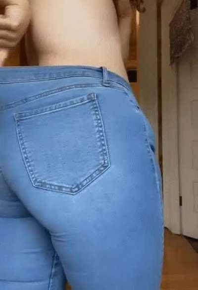 Forever needing a belt 😮‍💨😮‍💨