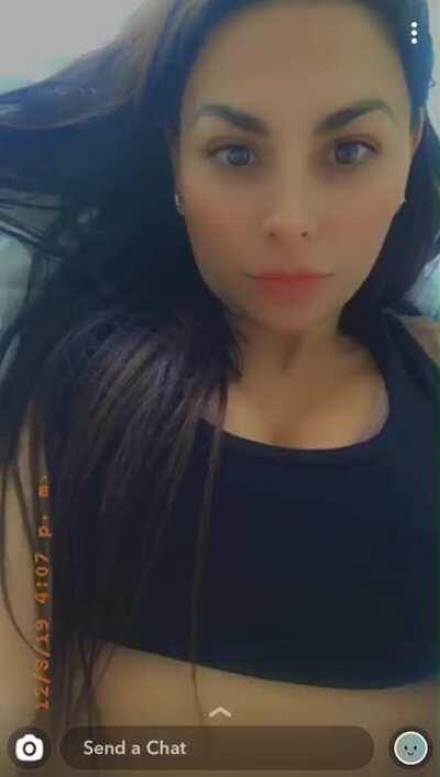 Ya le vieron los pies ahora vamos a verle la pantufla... felices jackets