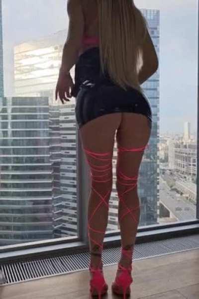 Would you enjoy a face massage?