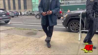 Manolo Rose implies TroyAve is a 🐀