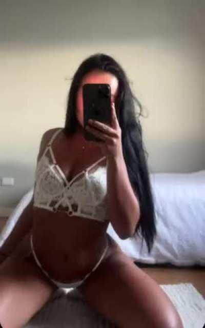 New Aussie OF girl...