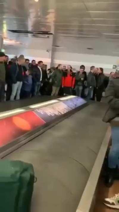 Contemplem a santa rola