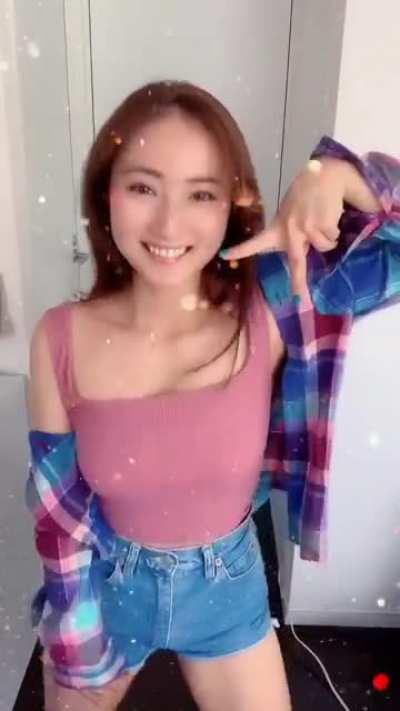 AI Upscaled to 60fps and 200% resolution