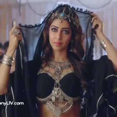 Sonarika Bhadoria sexy toned navel and tummy