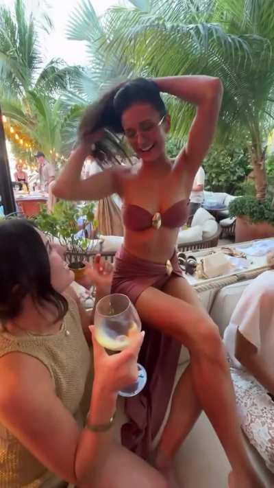 nina ig story december 2025