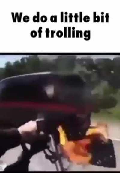 :troll: