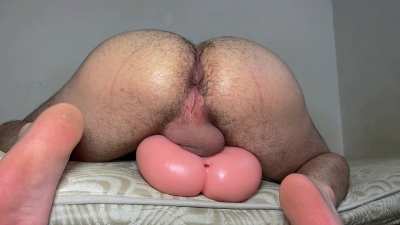 stinky sweaty hole smells really good for f*gs [25]