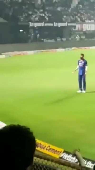 Itna hate kyu mil rha hai isko?