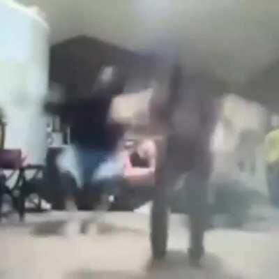 Who want me to send this to my gf