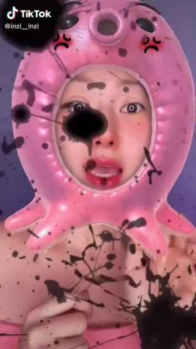 Don’t put your kids on tiktok, people do this kind of shit to the sound of their voice (and this is actually “wholesome” compared to what some people do with kid sounds 😳)