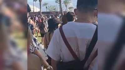 Rae in Leslie's Coachella vlog