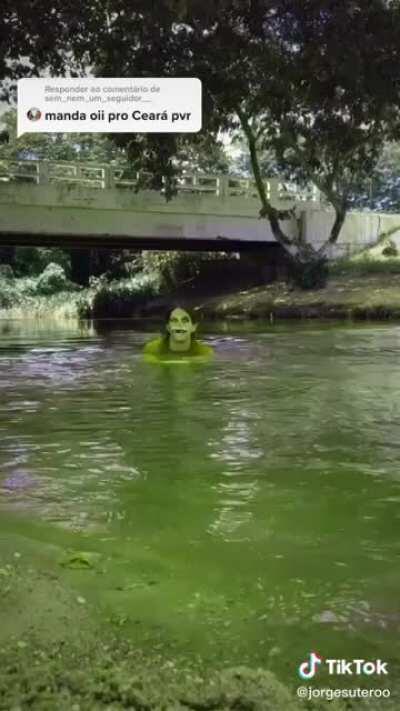 🐊DickErekton🐊douching💦in the river on his way to his 🐥 appointment with Assir