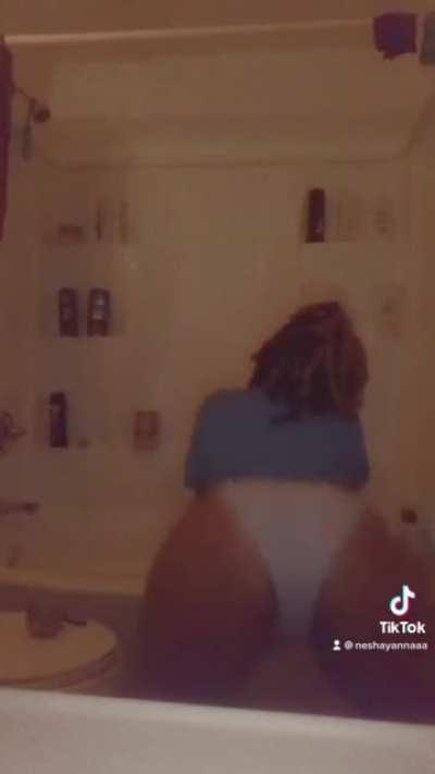 TikTok: Neshayanna 😮‍💨😮‍💨