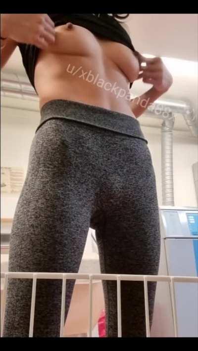 type HI if you like my mom body😇 34f...