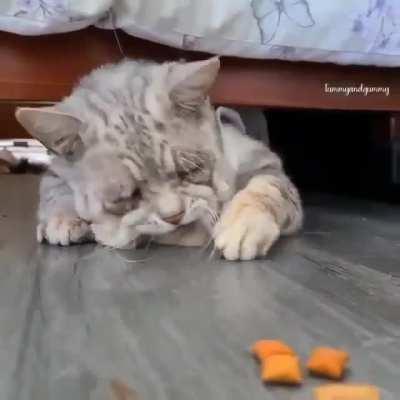 I think this is scary. Check under your bed before going to sleep.