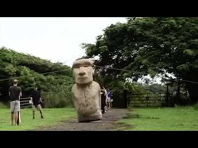 Moai walking with mongolian throat singing music 🗿