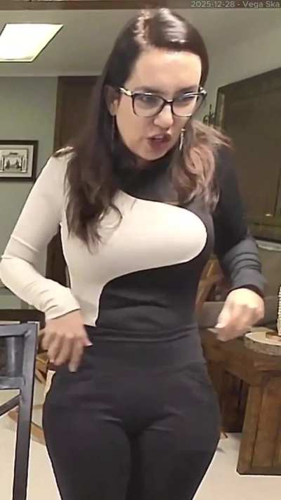 2025-12-28 Trisha Hershberger feels so far away... (also, worried fit check)