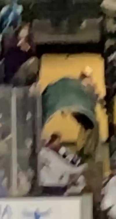 Goalie from Tri-City Americans rage quits after the fourth goal. The guy straight up pulled himself from the game.