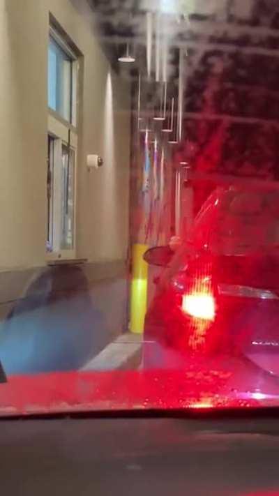 Snake in da drive thru