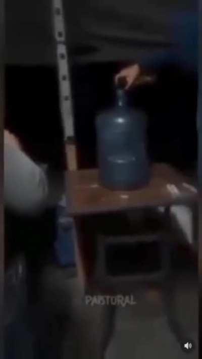 Me watching a tutorial vs me trying it myself