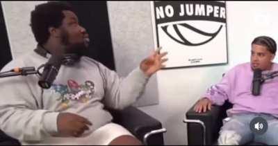 Bro this nigga really glitched on live