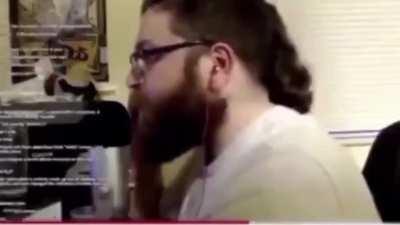 I wonder why????🤔🤔🤔