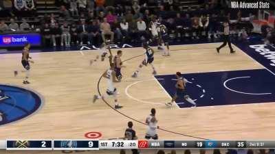 [Highlight] Ant thwarts 2 of Jokic's staple transition go-ahead passes (clips via the high-low)