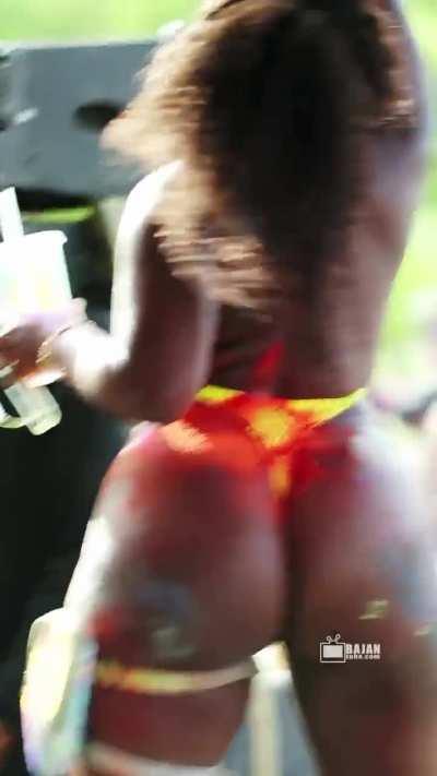 Soak't '24 🇱🇨 (@melaxgoddess)