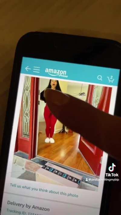 @probablylitingmybip got her bitties posted to Amazon 🥵