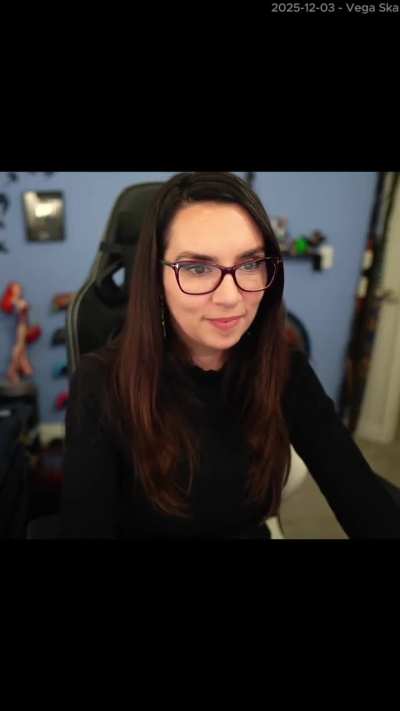 2025-12-03 Trisha sings and preggo photo