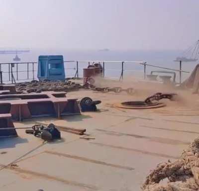 The speed of this anchor dropping