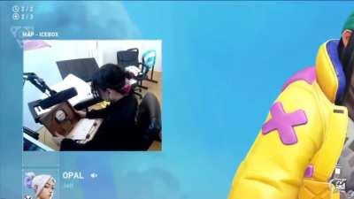 Lily’s thumb was destroyed