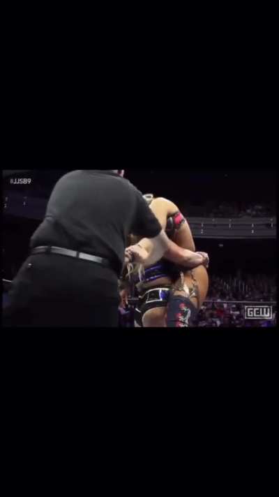 Megan Bayne gets squeezed