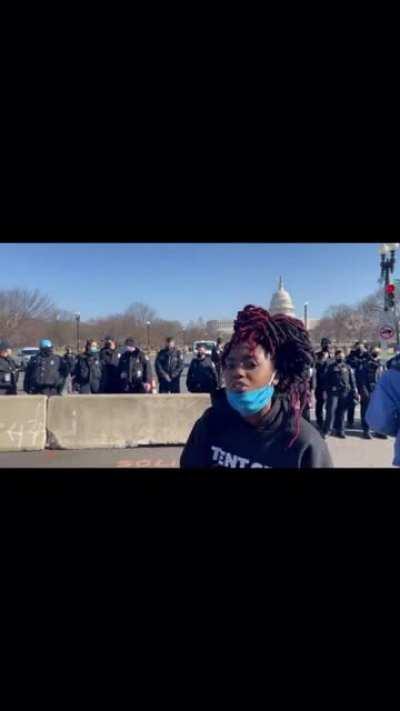 Mutual Aid activist explains what’s going on in DC right now
