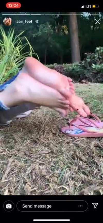 Brazilian girls feet 🔥