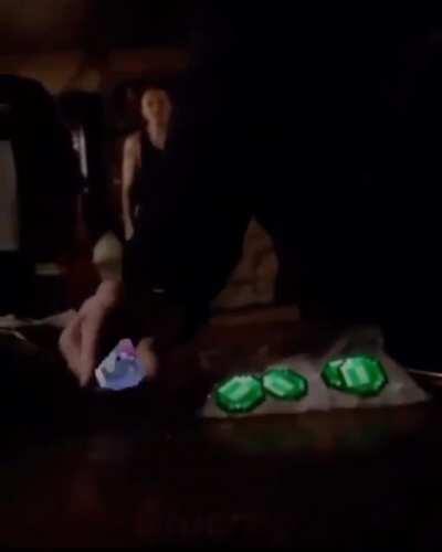 DylanteroYT - Video #9856