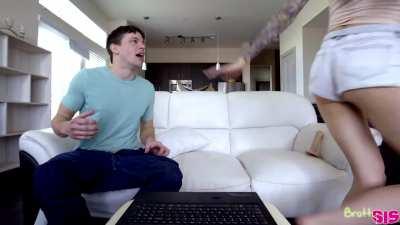 [/r/SiswithBenefits] Marley Brinx - Touch My Body Challenge [BrattySis]